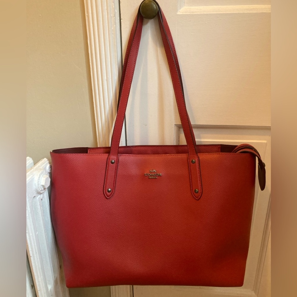 Coach Red pebbled Central Tote With Zip E1922-69424